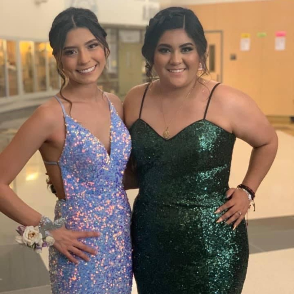 Prom dress - Picture 6 of 9